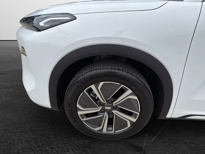 Geely Starray EM-i