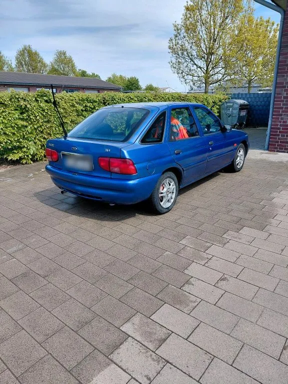 Ford Escort