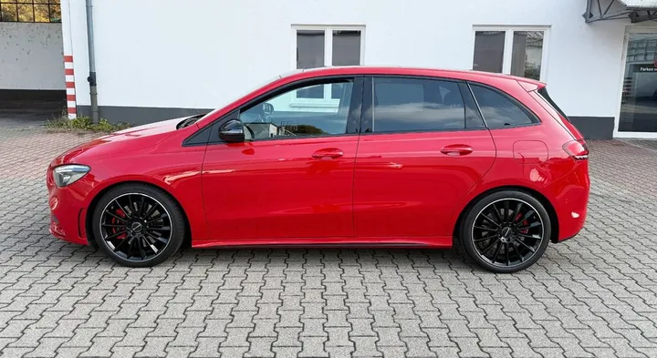 Mercedes-Benz B 250
