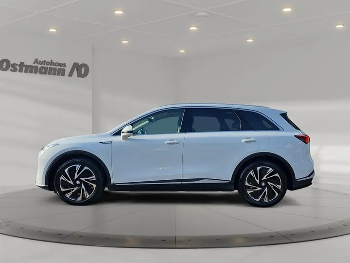 MG S6 EV