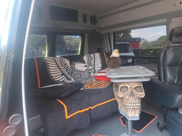 Chevrolet Chevy Van