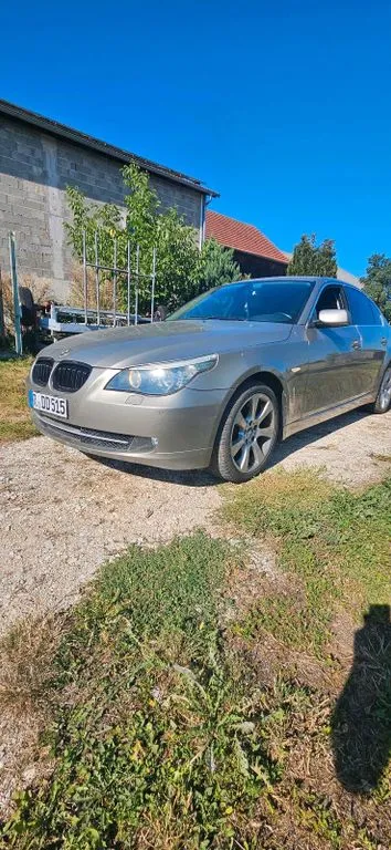 BMW 525