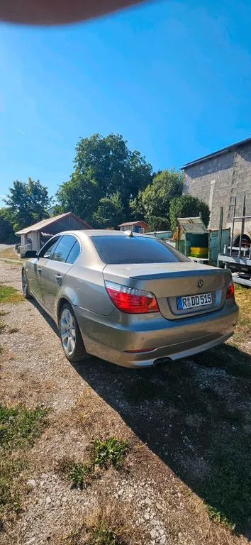 BMW 525