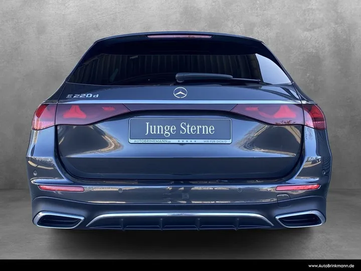 Mercedes-Benz E 220