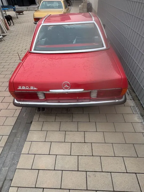 Mercedes-Benz E 280