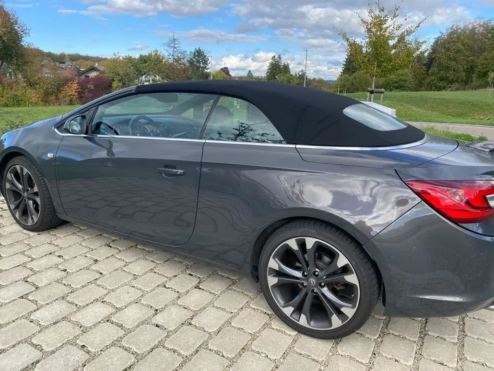 Opel Cascada