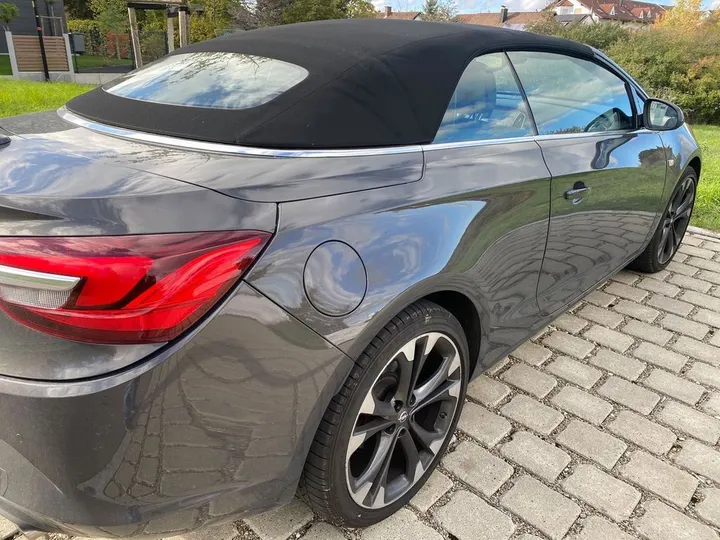 Opel Cascada