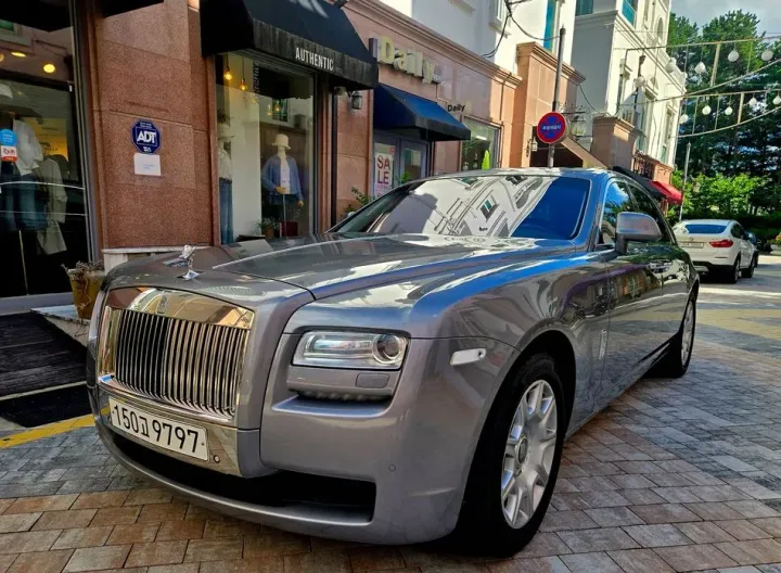 Rolls-Royce Ghost