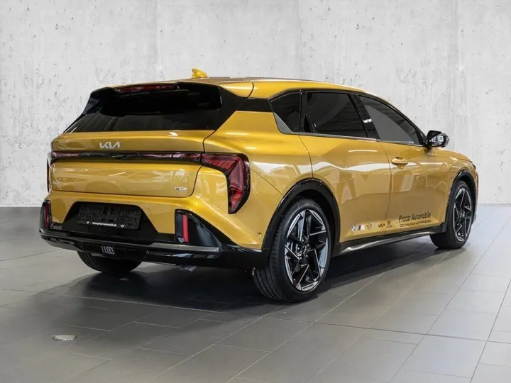 Kia K4