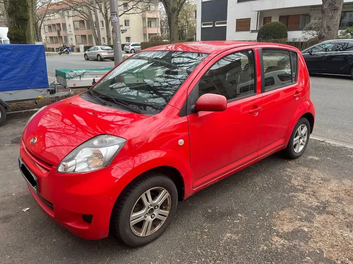 Daihatsu Sirion