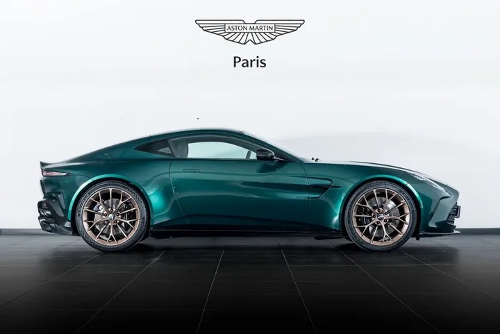 Aston Martin V8 Vantage