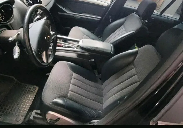 Mercedes-Benz ML 320