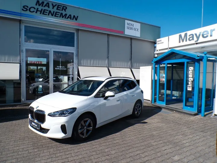 BMW 220
