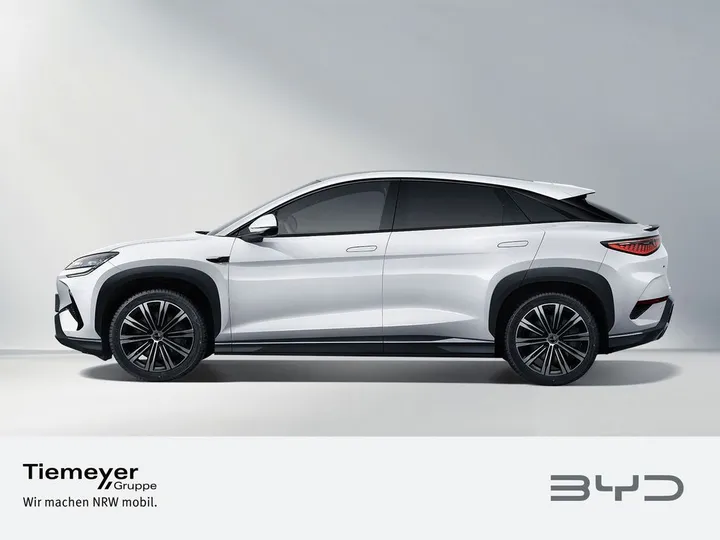 BYD SEALION 7