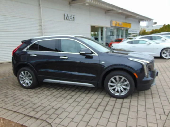 Cadillac XT4