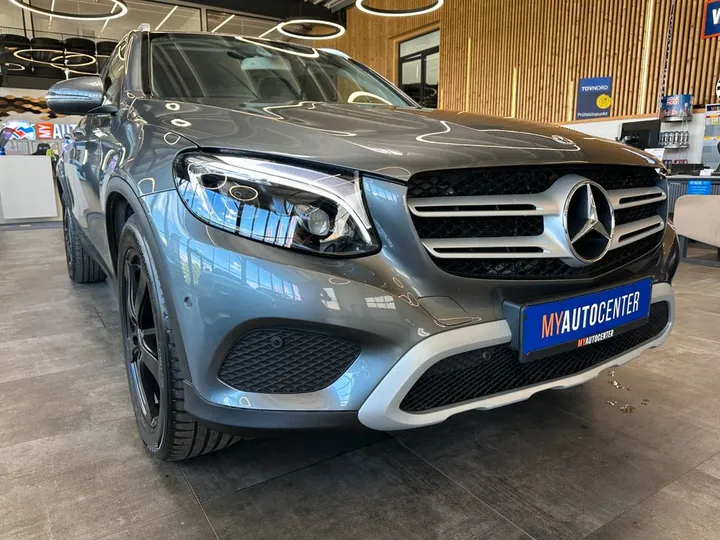 Mercedes-Benz GLC 220