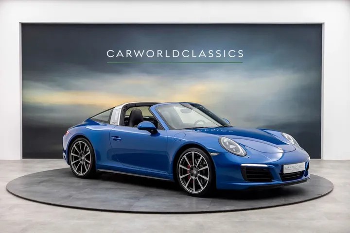 Porsche 991