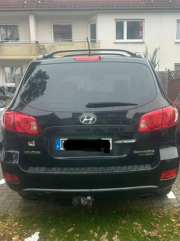 Hyundai Grand Santa Fe