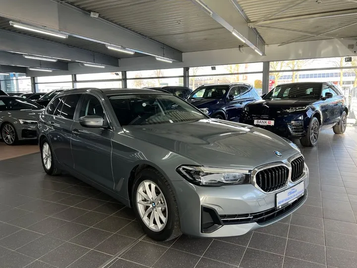BMW 520