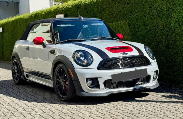 MINI John Cooper Works Cabrio