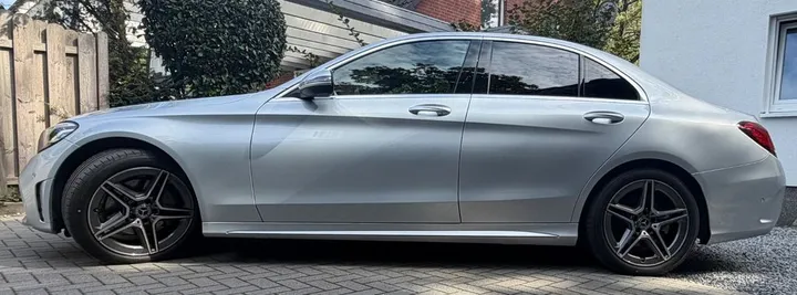Mercedes-Benz C 200