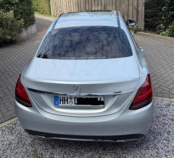 Mercedes-Benz C 200