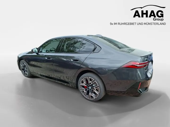 BMW 550