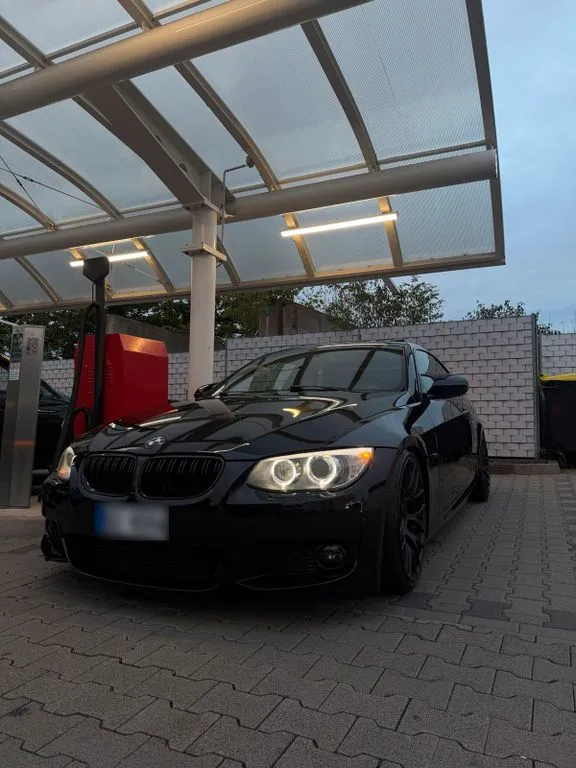 BMW 325