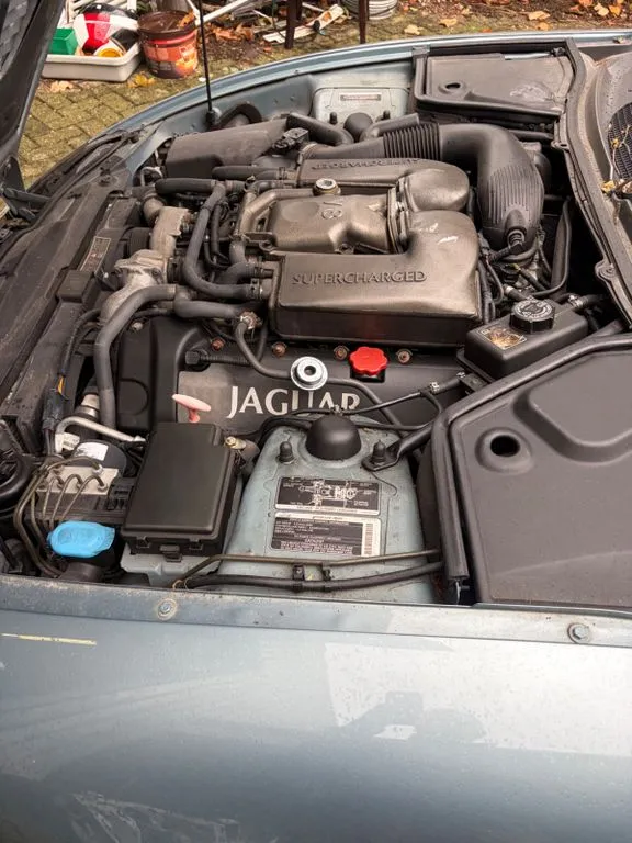 Jaguar XKR
