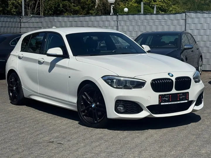BMW 118