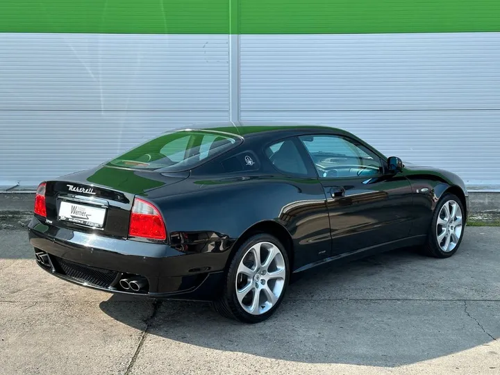 Maserati 4200