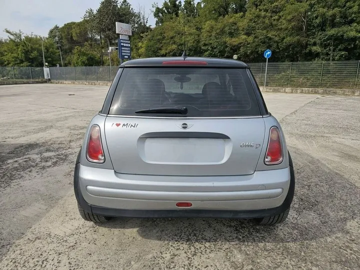 MINI One D
