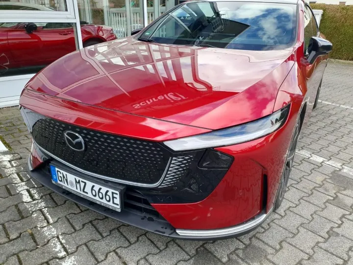 Mazda 6e