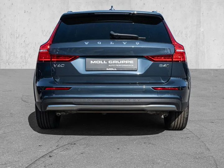 Volvo V60 Cross Country