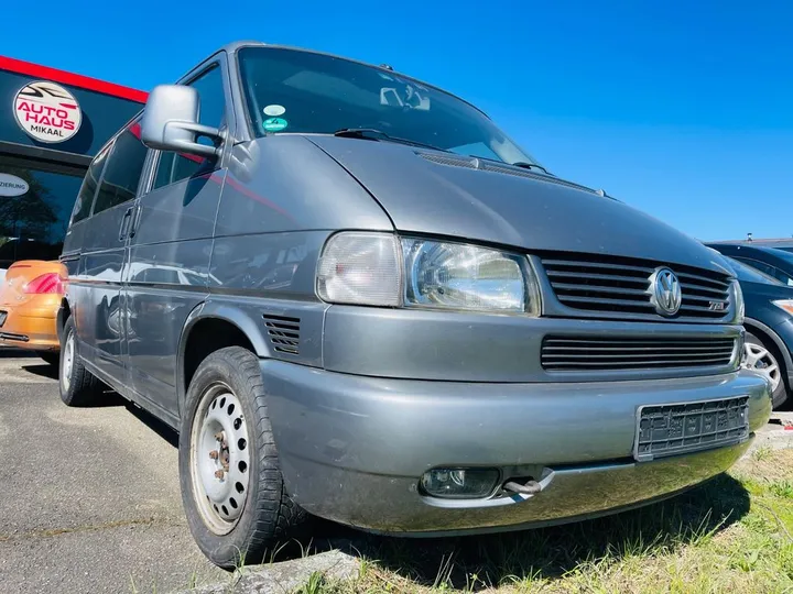 Volkswagen T4 Caravelle