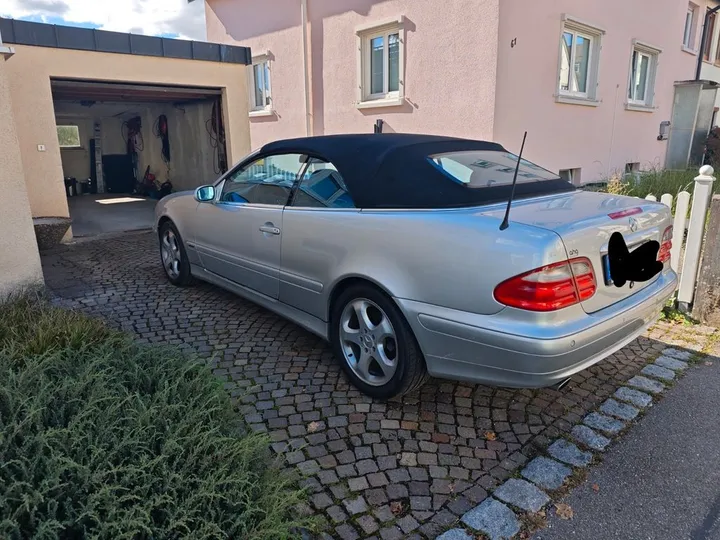 Mercedes-Benz CLK 200