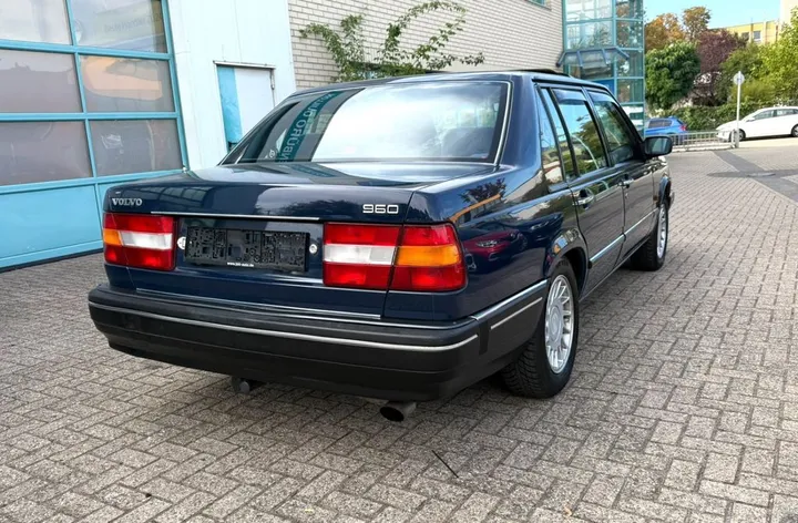 Volvo 960