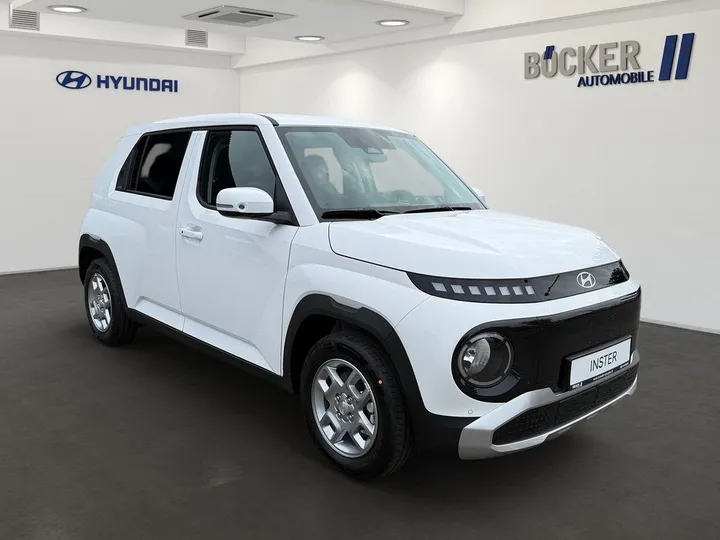 Hyundai INSTER