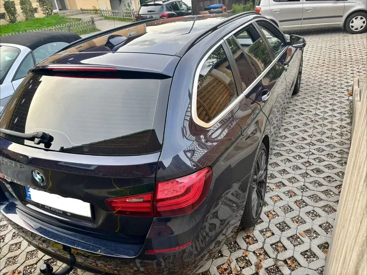 BMW 525