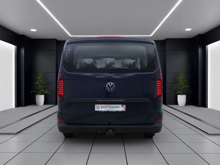 Volkswagen T7 Kombi