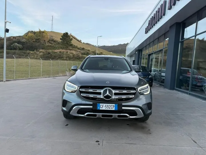 Mercedes-Benz GLC 200