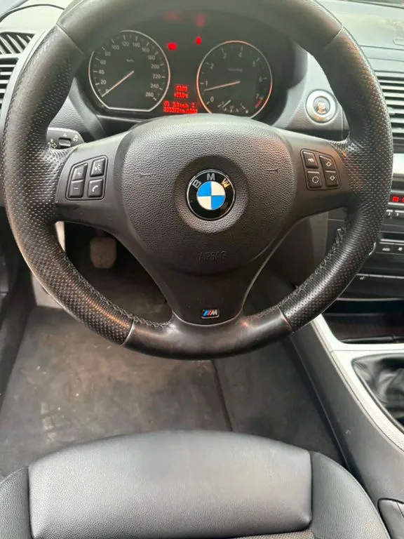 BMW 120