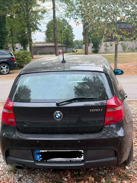 BMW 120