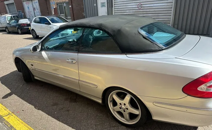 Mercedes-Benz CLK 500