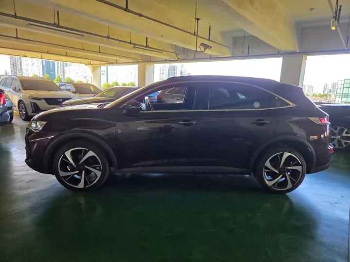 Citroen-DS DS7