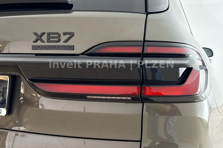 ALPINA XB7