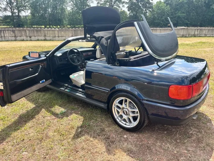 Audi 80