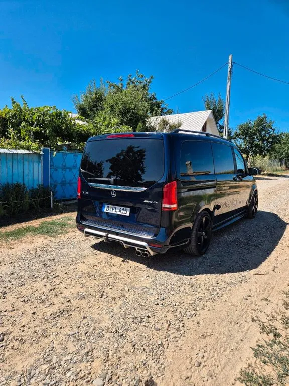 Mercedes-Benz E 250