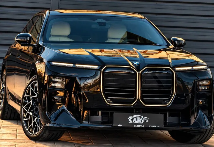 BMW 740