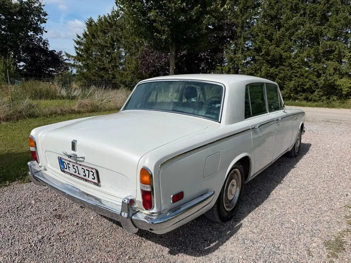 Rolls-Royce Silver Shadow